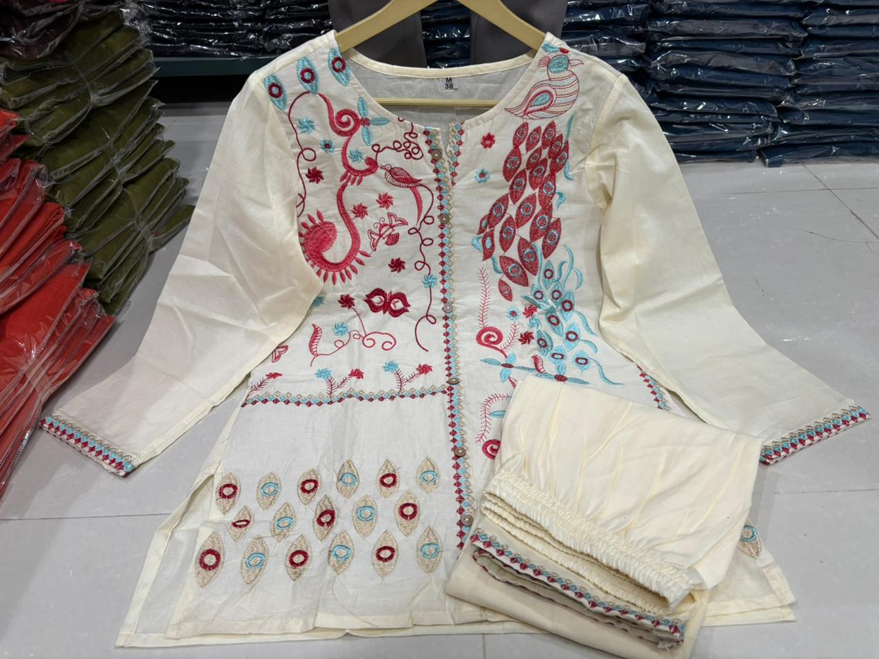 Kurta Unique Floral Embroidered Cotton White Co-Ord Set For Women