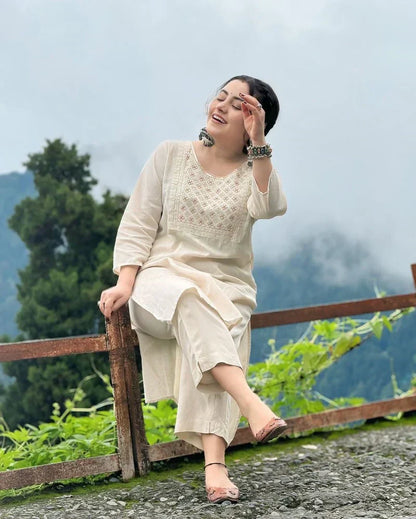 Off White Embroidered Cotton Kurta And Pant Set